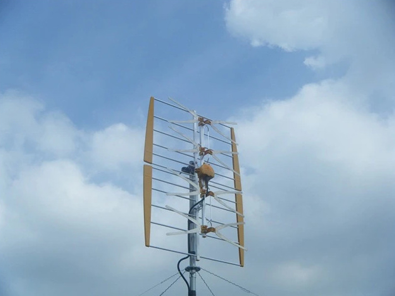 ヨーロピアンアンテナ工事